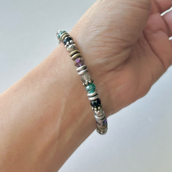 Stretch Bracelet with Multicolor Faceted Beads Gold and Silver Tone Spacers - Picture 7 of 8